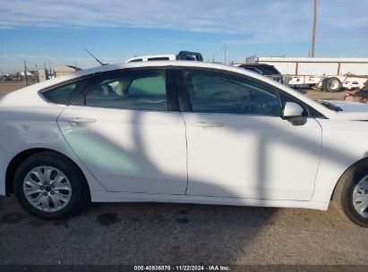 Lot #2997780327 2019 FORD FUSION S