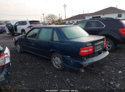 Lot #3056068722 1999 VOLVO S70