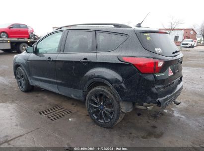 Lot #3034053037 2019 FORD ESCAPE SE