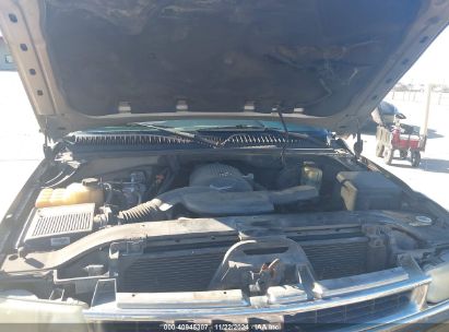 Lot #3046796572 2002 CHEVROLET SUBURBAN 1500 LT