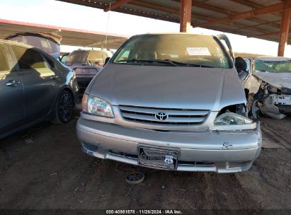 Lot #3050086022 2003 TOYOTA SIENNA CE