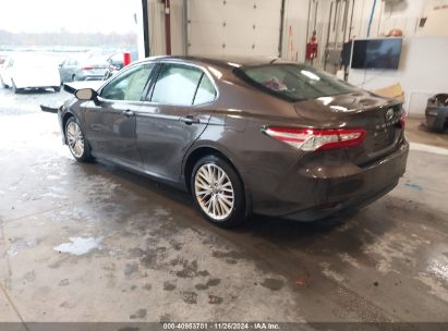 Lot #3034052456 2018 TOYOTA CAMRY XLE