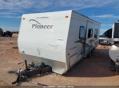 Lot #3035081341 2006 FLEETWOOD PIONEER