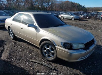 Lot #3052074073 2000 TOYOTA CAMRY LE