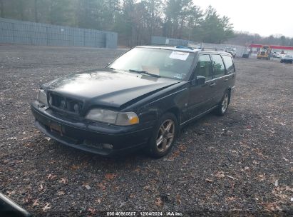 Lot #3034052713 1999 VOLVO V70 R