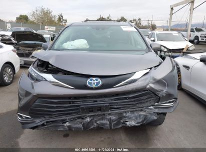 Lot #3042562107 2024 TOYOTA SIENNA XLE