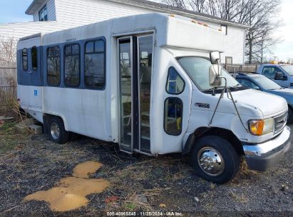 Lot #3025485906 2005 FORD E-450 CUTAWAY STANDARD