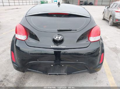 Lot #3048458838 2013 HYUNDAI VELOSTER BASE W/GRAY