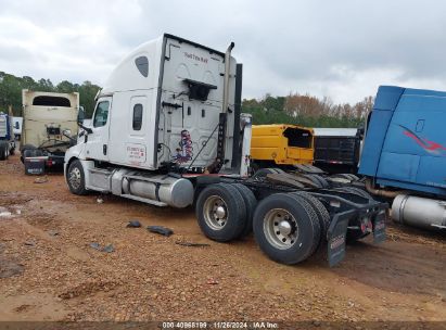 Lot #3050078734 2019 FREIGHTLINER NEW CASCADIA 126