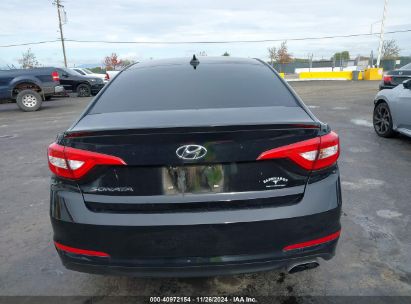 Lot #3035093278 2017 HYUNDAI SONATA SE