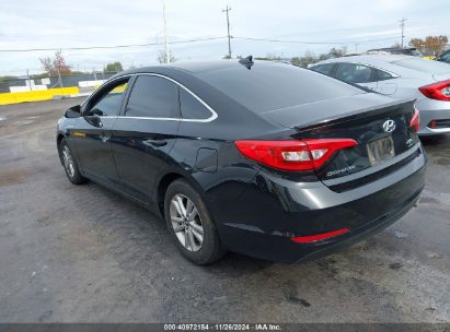 Lot #3035093278 2017 HYUNDAI SONATA SE