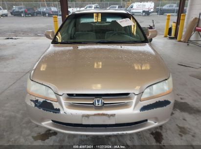 Lot #3035093235 2000 HONDA ACCORD 2.3 LX