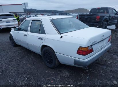 Lot #3056062750 1991 MERCEDES-BENZ 300 E