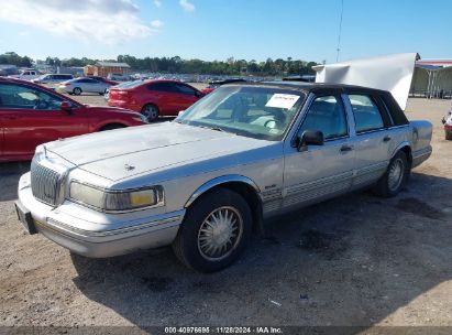 Lot #3034052111 1997 LINCOLN TOWN CAR SIGNATURE