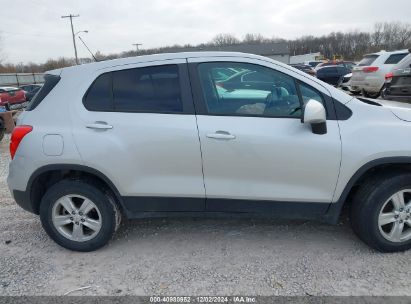 Lot #3037539205 2020 CHEVROLET TRAX AWD LS