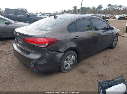 Lot #3045352262 2017 KIA FORTE LX