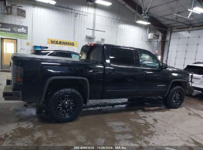 Lot #3035081385 2018 GMC SIERRA 1500 SLE