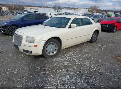 Lot #3051076382 2005 CHRYSLER 300 TOURING