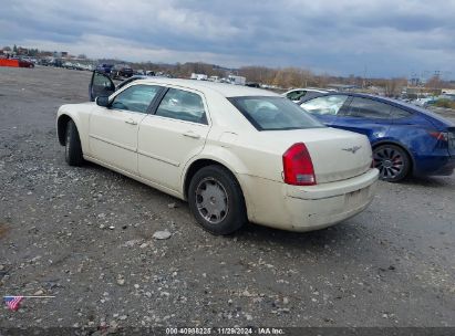 Lot #3051076382 2005 CHRYSLER 300 TOURING