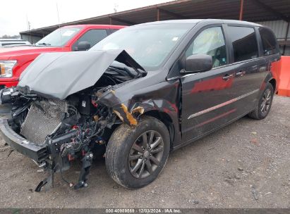 Lot #3034051634 2016 CHRYSLER TOWN & COUNTRY S