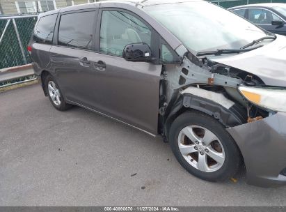 Lot #3034051546 2011 TOYOTA SIENNA