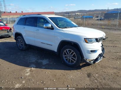 Lot #3045351832 2019 JEEP GRAND CHEROKEE LIMITED 4X4