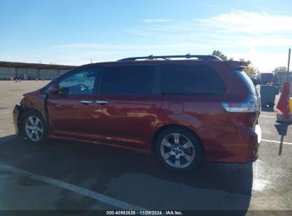 Lot #3035092876 2013 TOYOTA SIENNA SE 8 PASSENGER