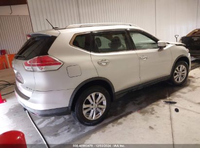 Lot #3031250444 2015 NISSAN ROGUE SV