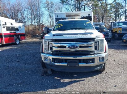 Lot #3042566844 2017 FORD F-550 CHASSIS XLT