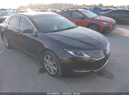 Lot #3035080704 2015 LINCOLN MKZ