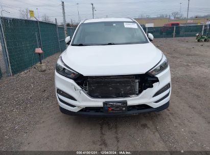 Lot #3028042341 2017 HYUNDAI TUCSON SE