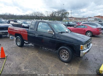 Lot #3035080802 1995 NISSAN TRUCK KING CAB SE/KING CAB XE