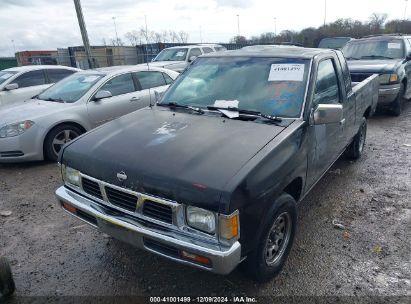 Lot #3035080802 1995 NISSAN TRUCK KING CAB SE/KING CAB XE