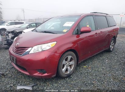 Lot #3035092587 2015 TOYOTA SIENNA LE 8 PASSENGER