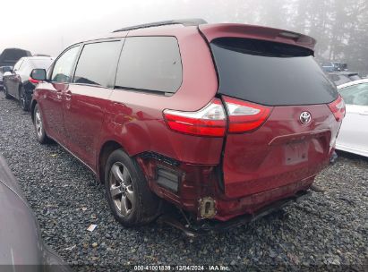 Lot #3035092587 2015 TOYOTA SIENNA LE 8 PASSENGER