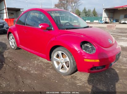 Lot #3056067991 2010 VOLKSWAGEN NEW BEETLE 2.5L