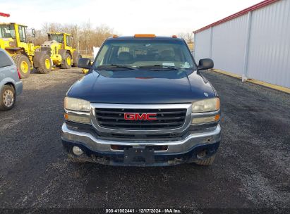 Lot #3037524250 2005 GMC SIERRA 2500HD SLE