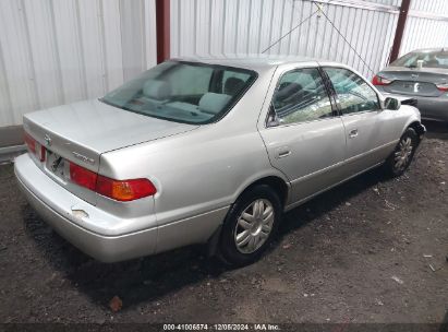 Lot #3035067708 2000 TOYOTA CAMRY LE