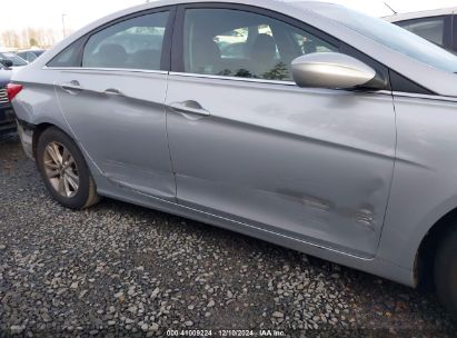 Lot #3035092915 2012 HYUNDAI SONATA GLS