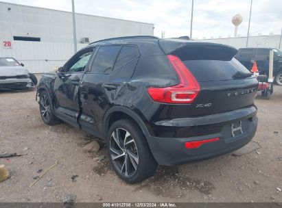 Lot #3050082645 2021 VOLVO XC40 T5 R-DESIGN