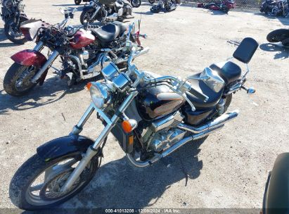 Lot #3035090535 1998 HONDA VF750 C2