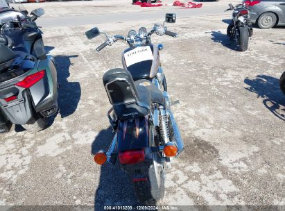 Lot #3035090535 1998 HONDA VF750 C2