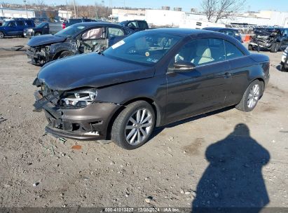 Lot #3042550104 2012 VOLKSWAGEN EOS KOMFORT