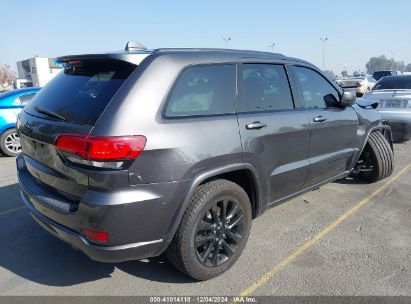 Lot #3053068274 2018 JEEP GRAND CHEROKEE ALTITUDE 4X4