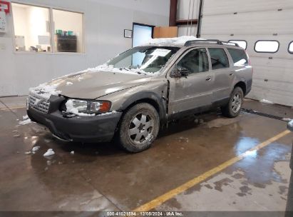 Lot #3051081888 2004 VOLVO XC70 2.5T