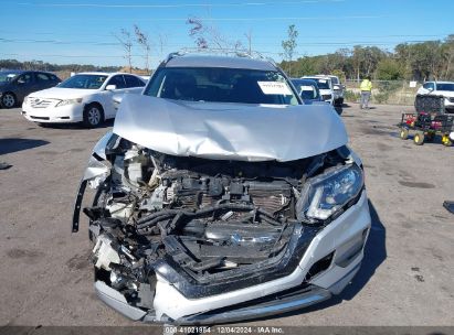 Lot #3052072804 2019 NISSAN ROGUE SV