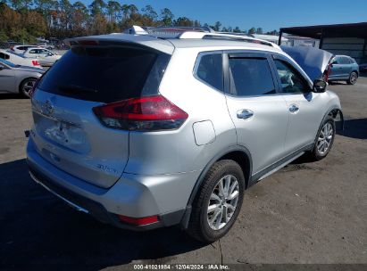 Lot #3052072804 2019 NISSAN ROGUE SV