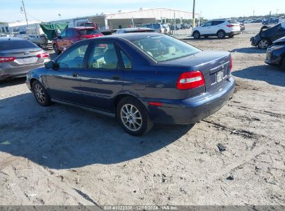 Lot #3037537783 2003 VOLVO S40 A