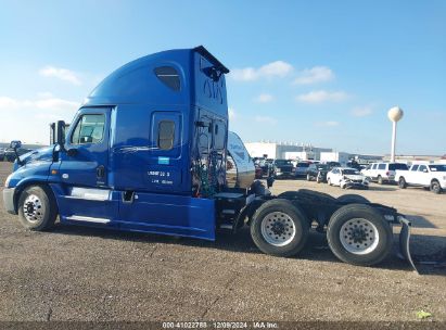 Lot #3050082975 2017 FREIGHTLINER CASCADIA 125