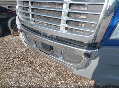 Lot #3050082975 2017 FREIGHTLINER CASCADIA 125